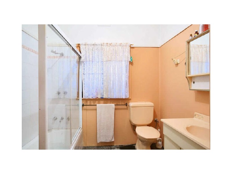 30 Station Street, Mortdale NSW 2223