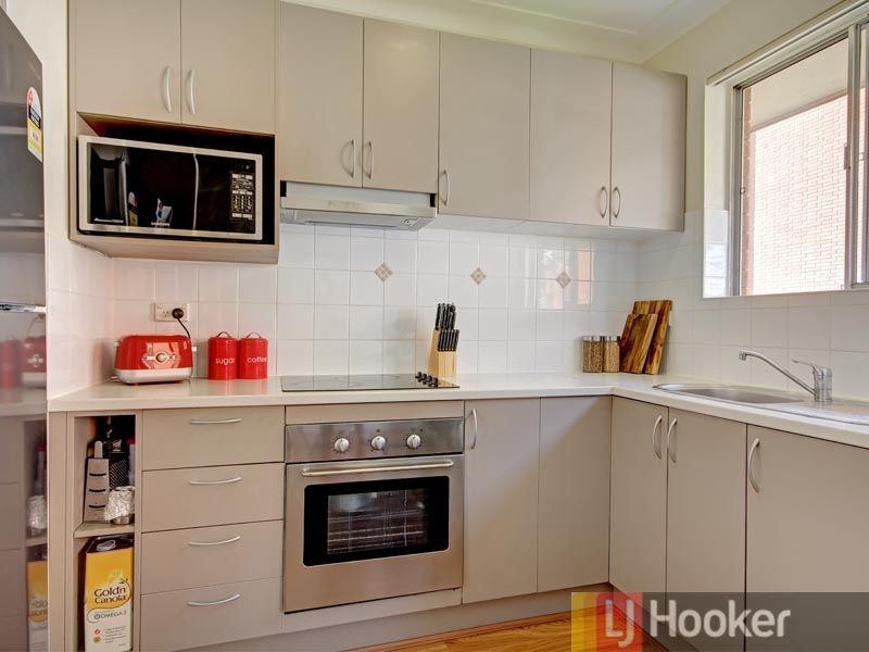 8/52 Station Street, Mortdale NSW 2223