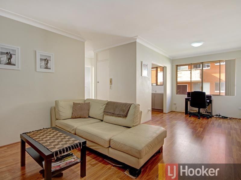 8/52 Station Street, Mortdale NSW 2223