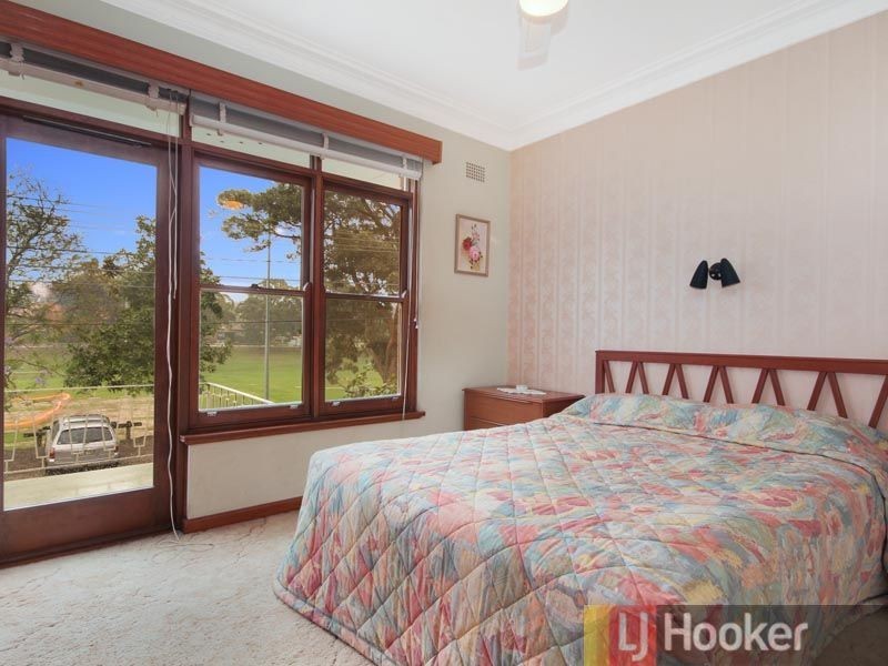 6 Parkview Avenue, Penshurst NSW 2222