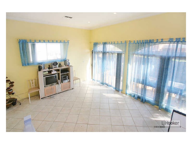 30 Blackshaw Avenue, Mortdale NSW 2223