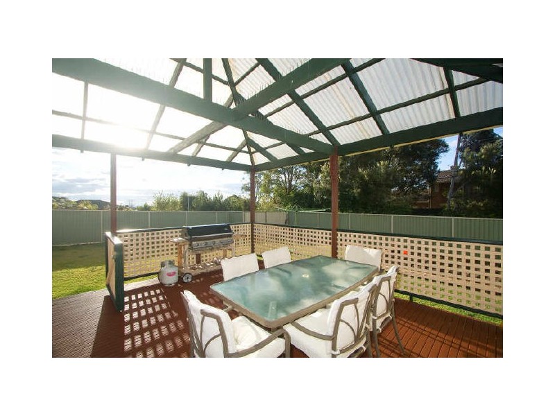 2 Marlock Place, Alfords Point NSW 2234