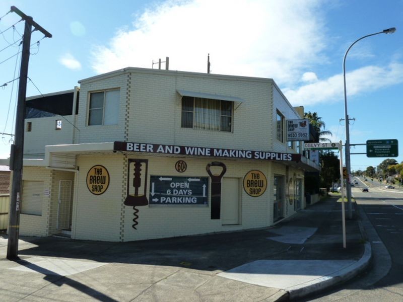 1/60A Henry Lawson Drive, Peakhurst NSW 2210