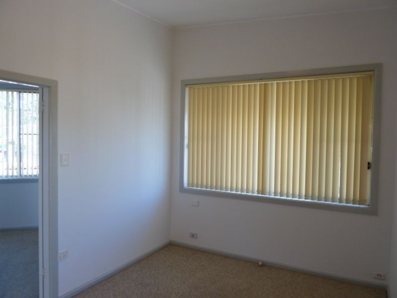 1/60A Henry Lawson Drive, Peakhurst NSW 2210