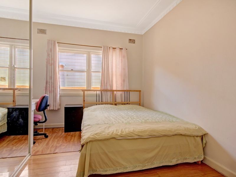 4 Boundary Road, Mortdale NSW 2223