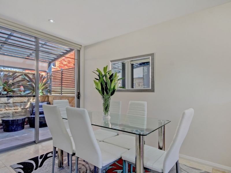 2/1 Martin Place, Mortdale NSW 2223