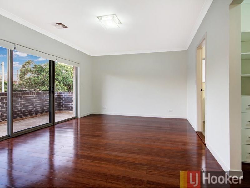 17 Mavis Avenue, Peakhurst NSW 2210