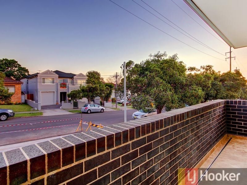 17 Mavis Avenue, Peakhurst NSW 2210