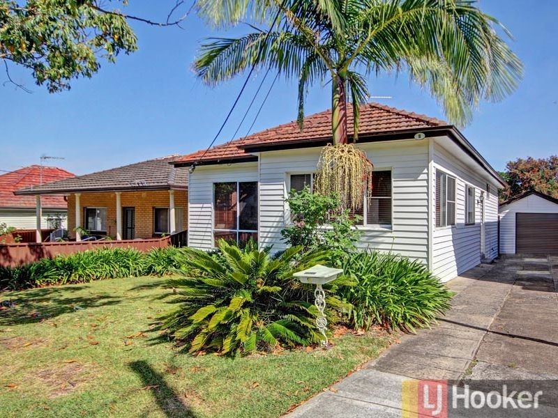 8 Broughton Street, Mortdale NSW 2223