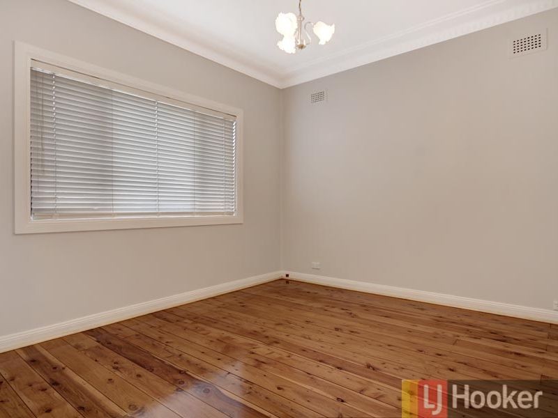 1 Omnibus Road, Kingsgrove NSW 2208