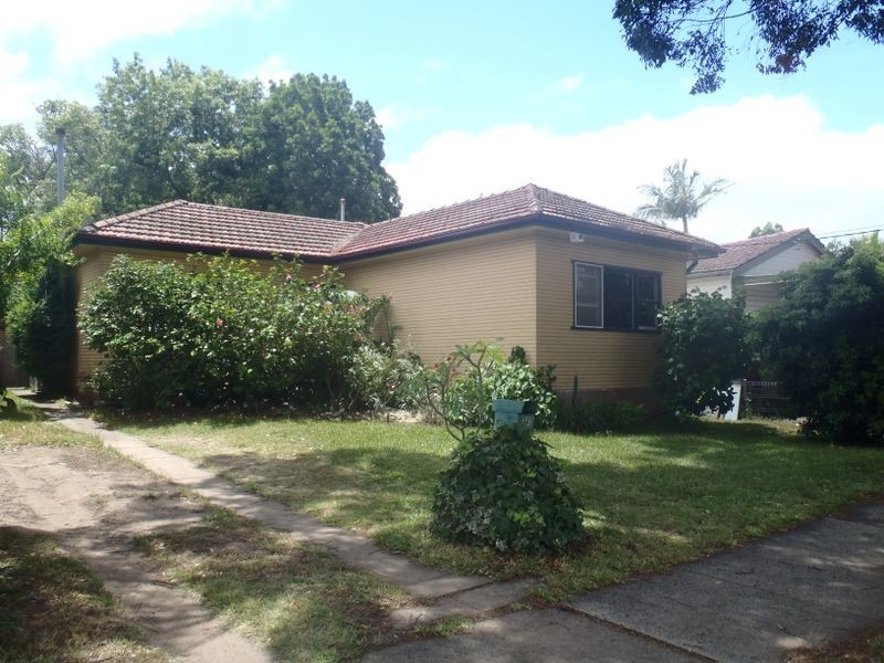 74A Villiers Avenue, Mortdale NSW 2223