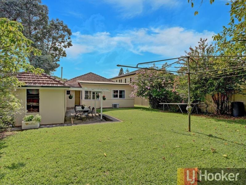 13 Thomas Street, Hurstville NSW 2220