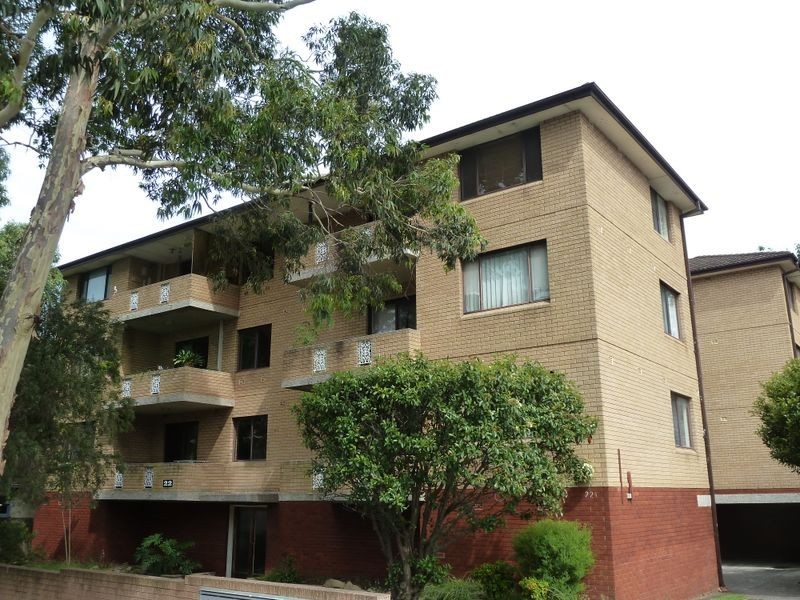 8/22 Macquarie Place, Mortdale NSW 2223
