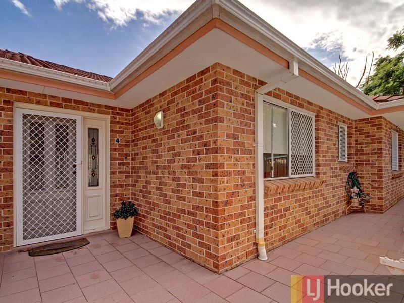 4/58 Broughton Street, Mortdale NSW 2223