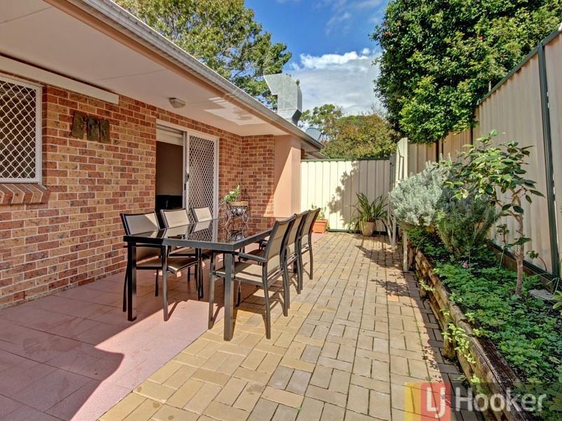 4/58 Broughton Street, Mortdale NSW 2223