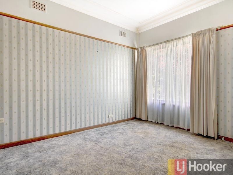 86 Lorraine Street, Peakhurst Heights NSW 2210