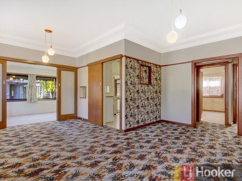 86 Lorraine Street, Peakhurst Heights NSW 2210