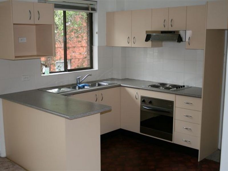 2/40 Victoria Avenue, Penshurst NSW 2222