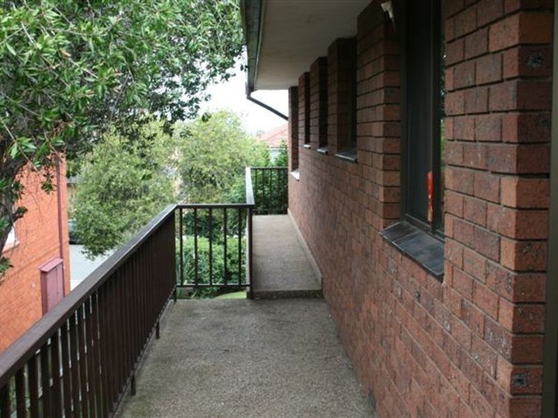 2/40 Victoria Avenue, Penshurst NSW 2222