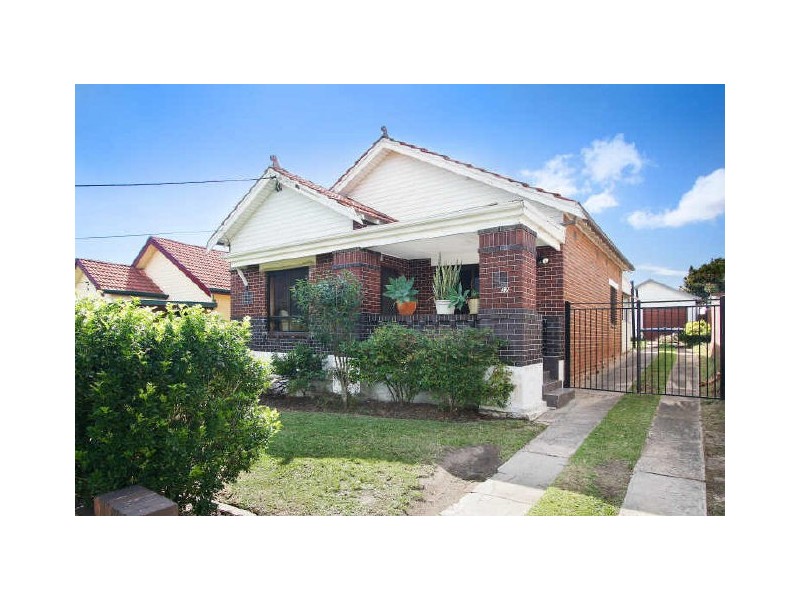 37 Hampton Street, Hurstville Grove NSW 2220