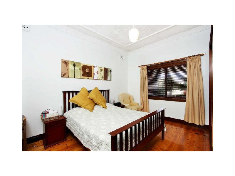 37 Hampton Street, Hurstville Grove NSW 2220