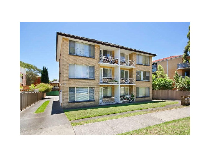 7/8 Martin Place, Mortdale NSW 2223