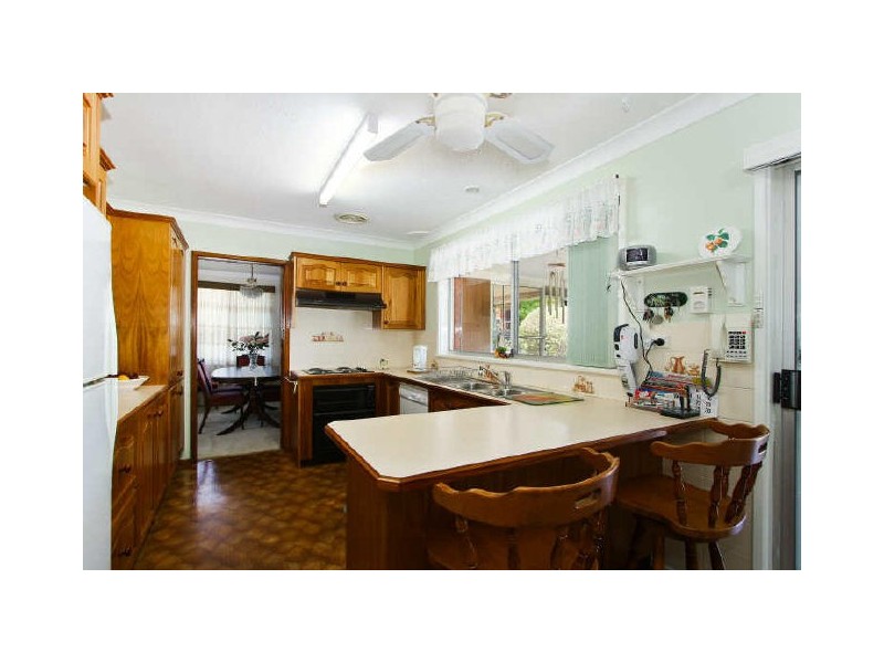 9 Fairway Avenue, Mortdale NSW 2223