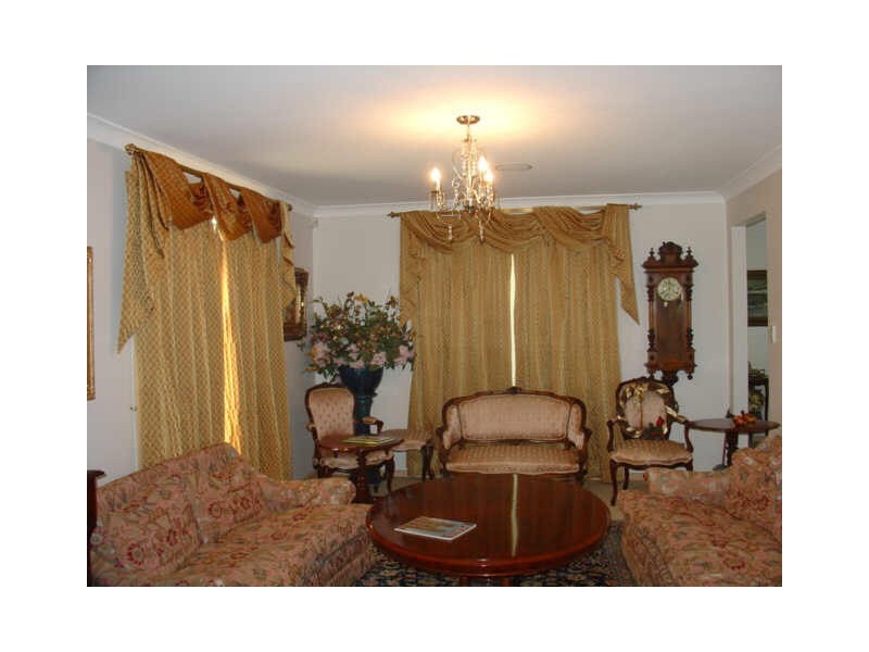 5 Border Close, Elderslie NSW 2570