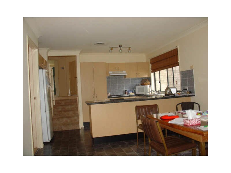 10 Saddle Close, Currans Hill NSW 2567