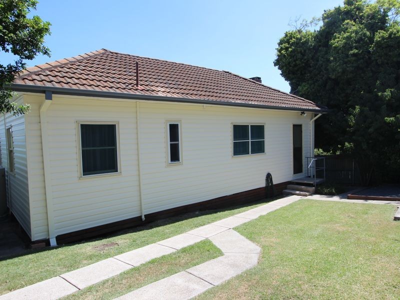 31 Margaret Street, Fennell Bay NSW 2283