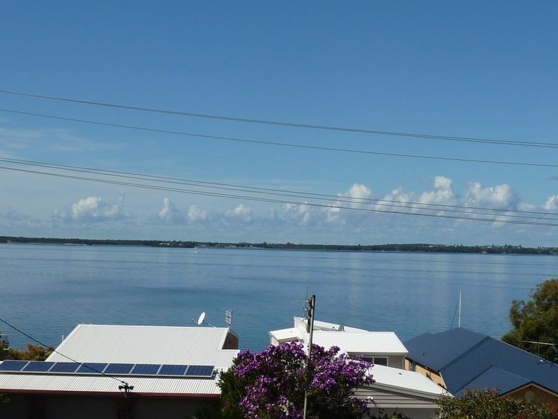 132 Fishing Point Road, Fishing Point NSW 2283