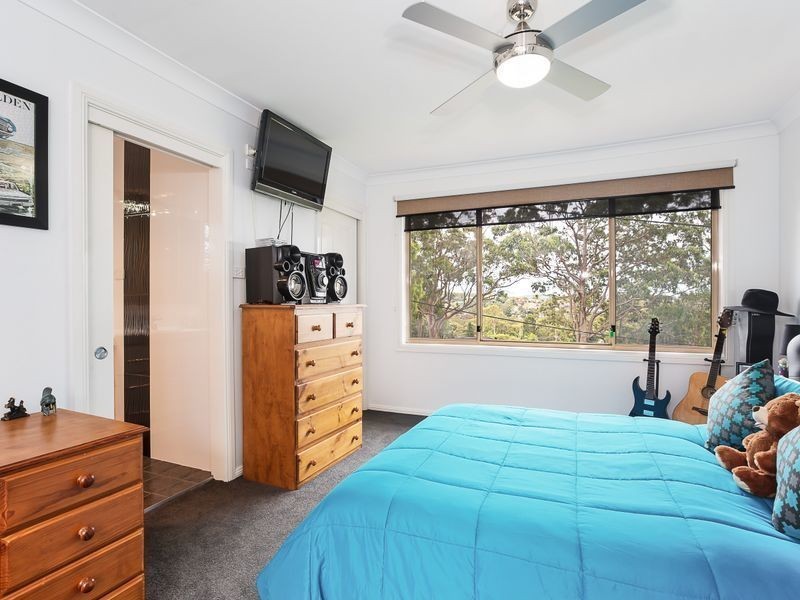 13 Haslemere Crescent, Buttaba NSW 2283