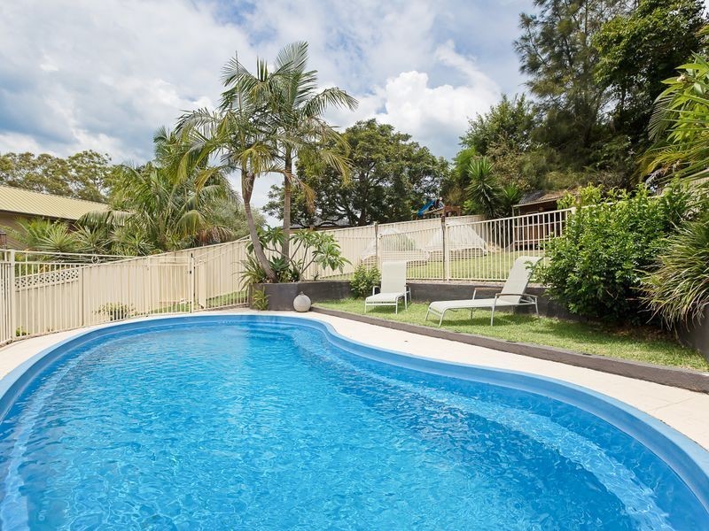 13 Haslemere Crescent, Buttaba NSW 2283