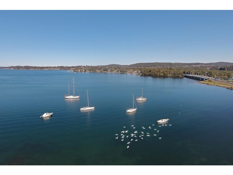 10 Blandford Street, Fennell Bay NSW 2283