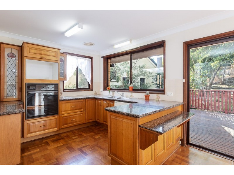 10 Blandford Street, Fennell Bay NSW 2283