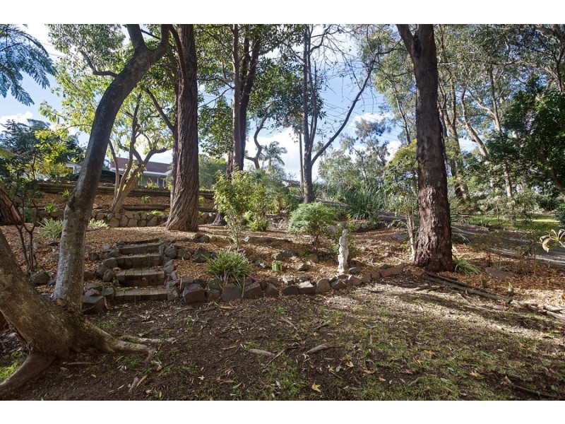 10 Blandford Street, Fennell Bay NSW 2283