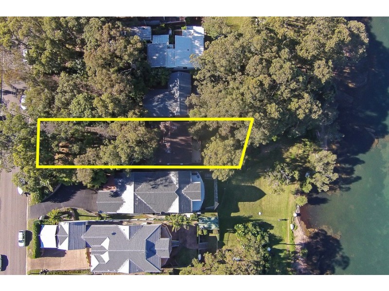 10 Blandford Street, Fennell Bay NSW 2283