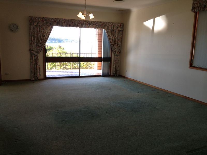 97 Fishing Point Road, Fishing Point NSW 2283
