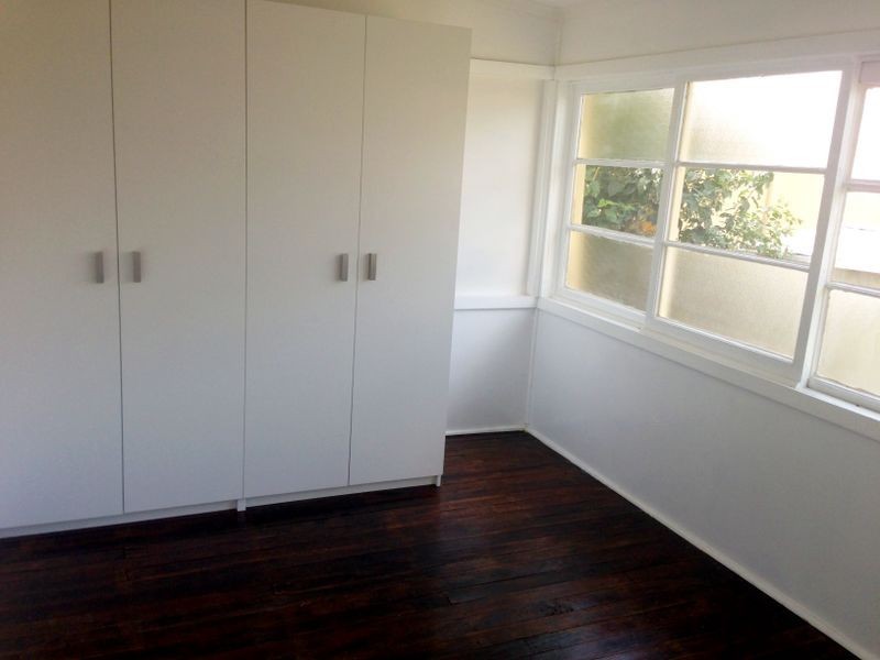 6 Fourth Street, Booragul NSW 2284