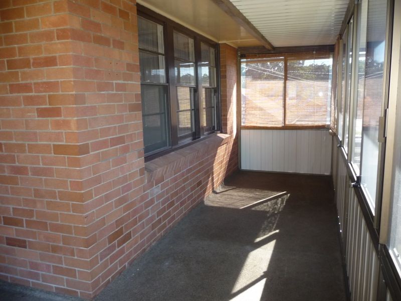 12 Rens Street, Booragul NSW 2284