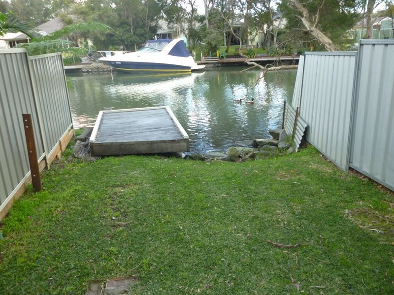 46 Macquarie Road, Fennell Bay NSW 2283