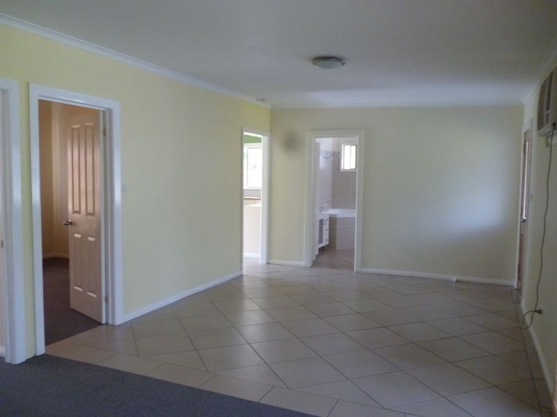 24 Hampstead Way, Rathmines NSW 2283