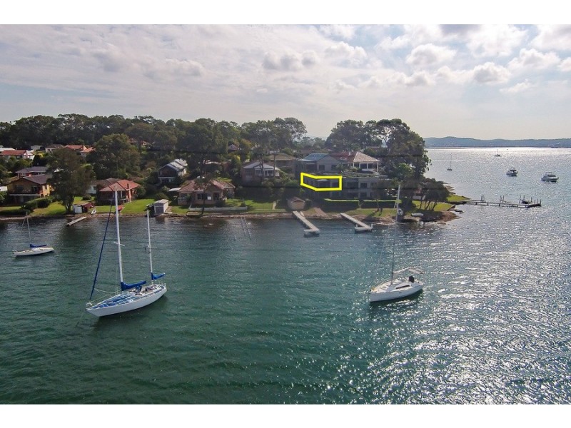 6/8 Ambrose Street, Carey Bay NSW 2283