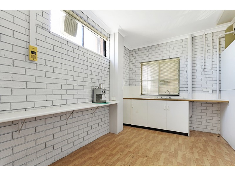 Level 1st floor/37 Main Road, Boolaroo NSW 2284
