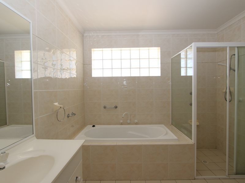 4/203a Excelsior Parade, Toronto NSW 2283