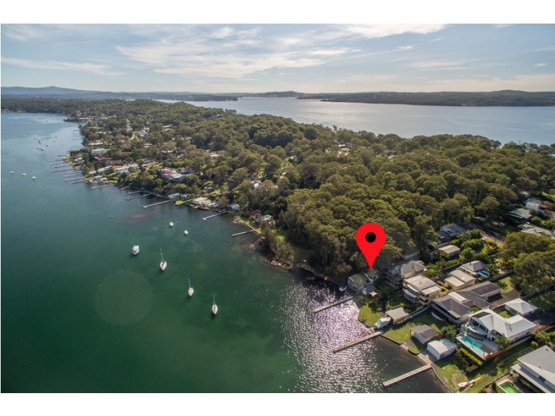 1 Grant Road, Coal Point NSW 2283