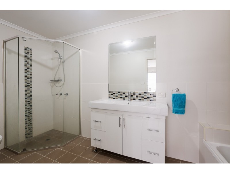 14/37 Laycock Street, Carey Bay NSW 2283