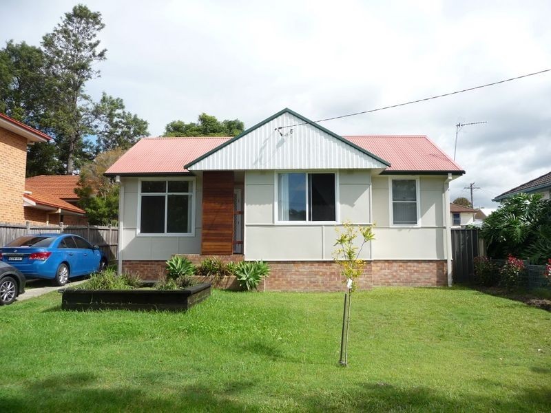 316 Awaba Road, Toronto NSW 2283