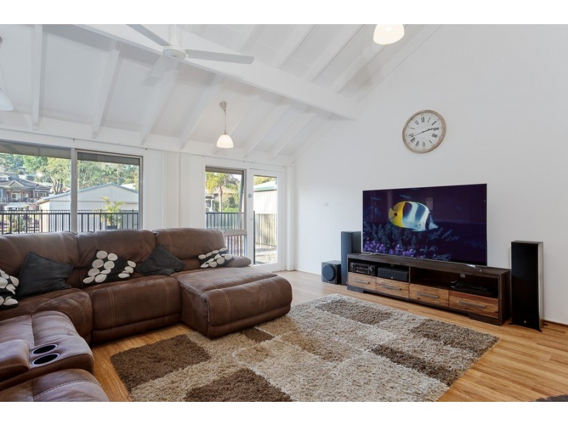 11 Fennell Street, Fassifern NSW 2283