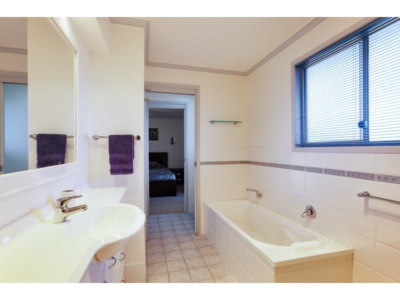 11 Fennell Street, Fassifern NSW 2283